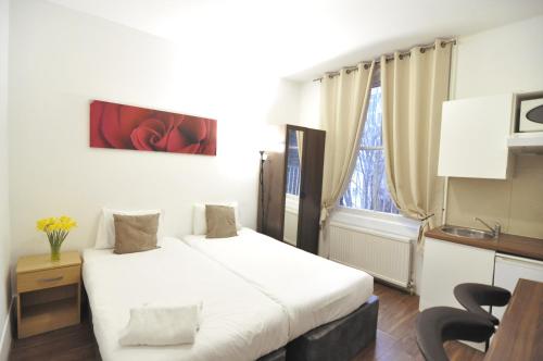 This photo about St. George's Apartments shared on HyHotel.com