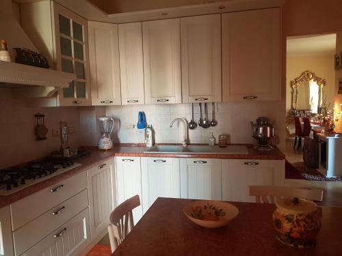 Cucina, Villa Olando in Corbetta Cucina, Villa Olando in Corbetta
