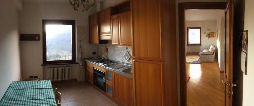 Kitchen, Appartamento Al Canelino - Como Lake and Mountains in Asso Kitchen, Appartamento Al Canelino - Como Lake and Mountains in Asso