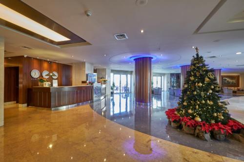 大堂, CORAL BEACH HOTEL & RESORT in 戈貝爾里 大堂, CORAL BEACH HOTEL & RESORT in 戈貝爾里