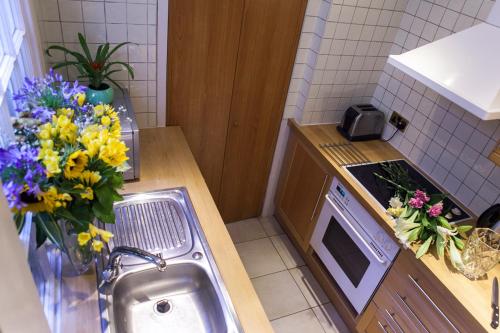 This photo about Knightsbridge shared on HyHotel.com