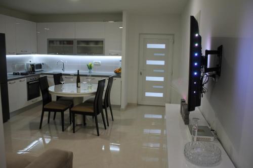 Apartments Valentino in Gradac Apartments Valentino in Gradac