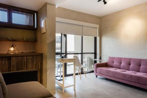 This photo about Mc Flats Leblon Inn shared on HyHotel.com