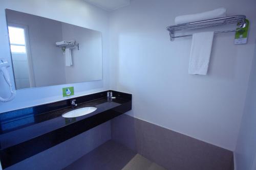 This photo about Fratele Business Hotel shared on HyHotel.com