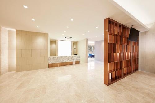 ห้องอาหาร, สกายเบย์ โฮเต็ล คย็องโพ (Skybay Hotel Gyeongpo) in คังนึง ห้องอาหาร, สกายเบย์ โฮเต็ล คย็องโพ (Skybay Hotel Gyeongpo) in คังนึง