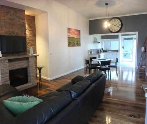 Apartment 5ive, Devonport Apartment 5ive, Devonport