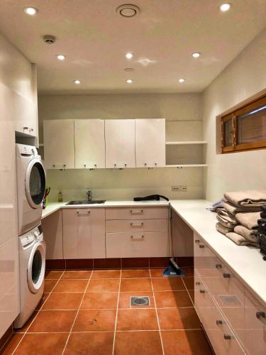 Facilities, Villa Cheers in Nilsia Facilities, Villa Cheers in Nilsia