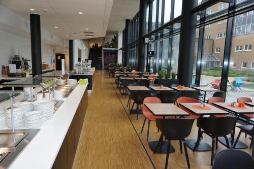 Restaurant, Pingvinhotellet UNN Tromsø in Tromsø Restaurant, Pingvinhotellet UNN Tromsø in Tromsø