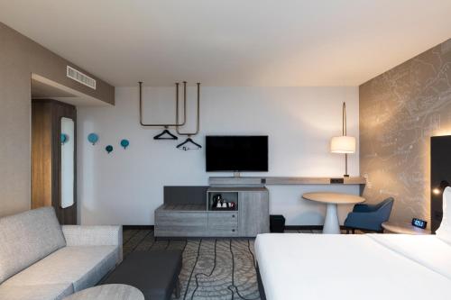 This photo about Hyatt Place Frankfurt Airport shared on HyHotel.com
