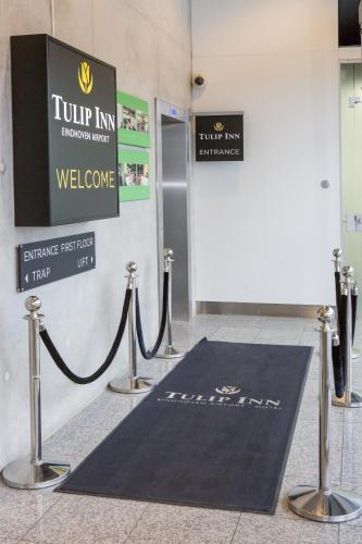 Entrance, TULIP INN EINDHOVEN AIRPORT in Eindhoven Entrance, TULIP INN EINDHOVEN AIRPORT in Eindhoven