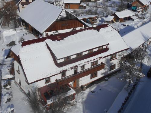 A szálláshely kívülről, Pollitzer Hollnhof in Tamsweg A szálláshely kívülről, Pollitzer Hollnhof in Tamsweg