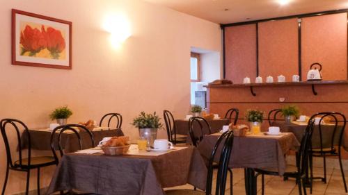 Ételek és italok, Logis Hotel Saint Jacques in Valence Ételek és italok, Logis Hotel Saint Jacques in Valence