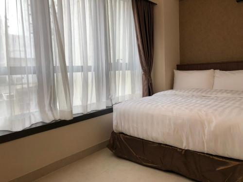 WE Hotel in Hong Kong Island West WE Hotel in Hong Kong Island West