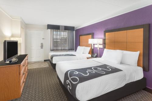 Baymont by Wyndham Greenville Woodruff Rd in Greenville (SC) Baymont by Wyndham Greenville Woodruff Rd in Greenville (SC)