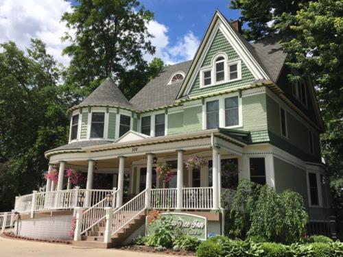 在meiguo.com看到的Ginkgo Tree Inn的介绍图片