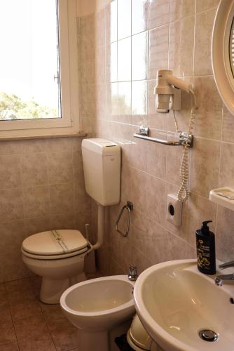 This photo about Villa La Cima shared on HyHotel.com