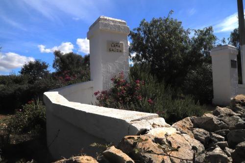 masseria LAMA DI GALIZIA in Остуни masseria LAMA DI GALIZIA in Остуни