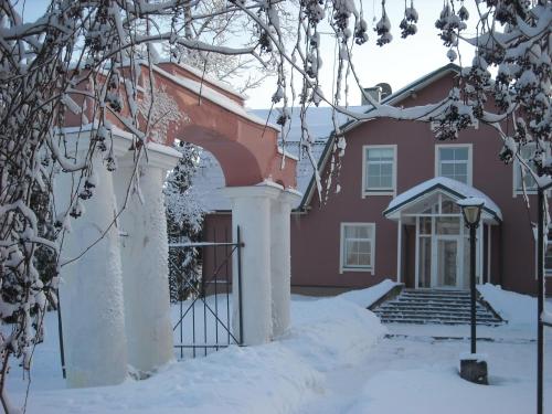 Bejárat, Birinu Pils in Birini Bejárat, Birinu Pils in Birini