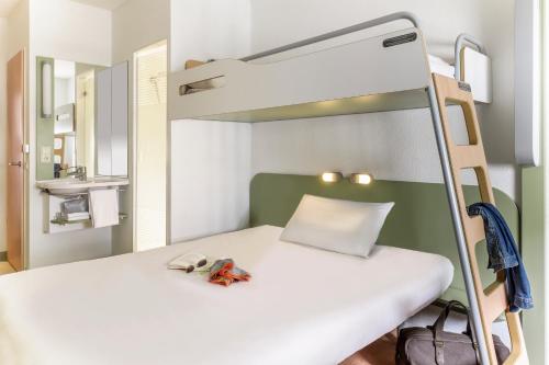 This photo about ibis budget Berlin Alexanderplatz shared on HyHotel.com