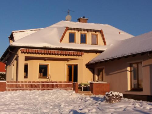 Exterior view, Villa Holiday in Sadov Exterior view, Villa Holiday in Sadov