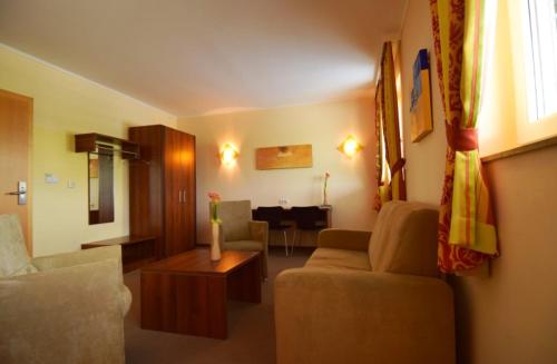 This photo about Hotel Weinland shared on HyHotel.com