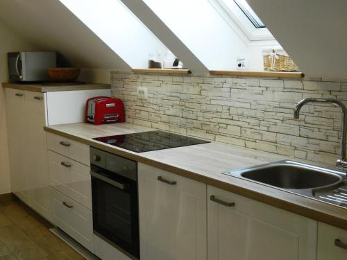 кухня, Domacija Loncnar in Номень кухня, Domacija Loncnar in Номень