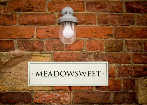 Meadowsweet Cottage, Drift House Holiday Cottages in Astbury Meadowsweet Cottage, Drift House Holiday Cottages in Astbury