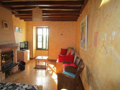 Gite Le Bourgneuf in Fresnay-sur-Sarthe Gite Le Bourgneuf in Fresnay-sur-Sarthe