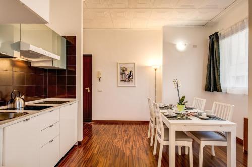 Kitchen, M&L Apartment – Ardesia in San Giovanni Kitchen, M&L Apartment – Ardesia in San Giovanni