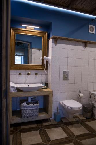 This photo about Rasslabonov Country Home shared on HyHotel.com