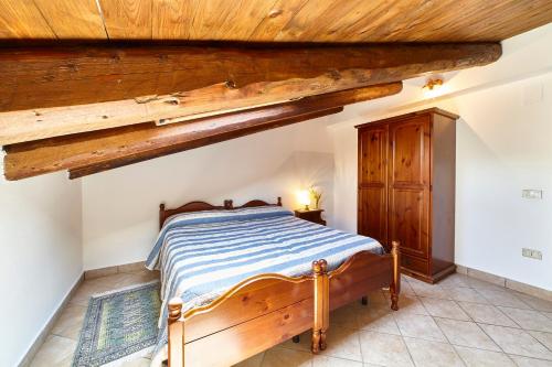 This photo about Agriturismo i Moresani shared on HyHotel.com