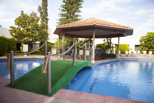 مسبح, Hotel Paradise Inn in Ciudad Victoria مسبح, Hotel Paradise Inn in Ciudad Victoria