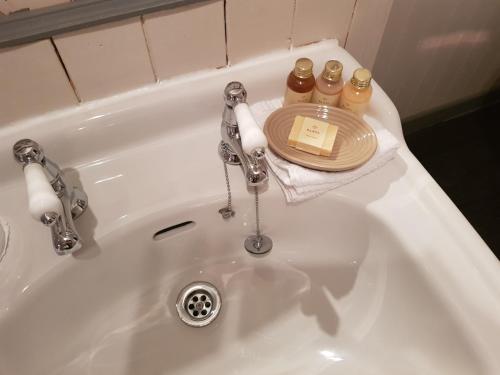 This photo about 3-bedroom House with Garden in Ware shared on HyHotel.com