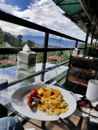 Hotel Monte Campana Heredia in 比里德聖巴巴拉 Hotel Monte Campana Heredia in 比里德聖巴巴拉