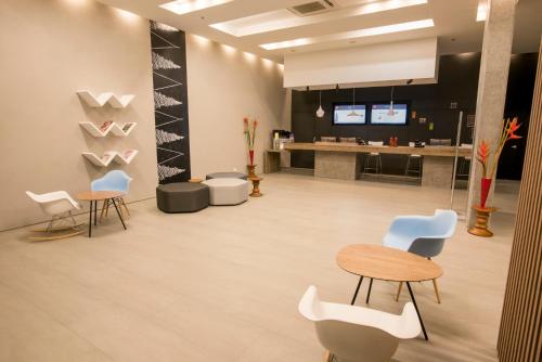 ล็อบบี้, ibis Cali Granada in กาลี ล็อบบี้, ibis Cali Granada in กาลี