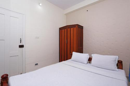 This photo about OYO 9376 Home Cozy 2 BHK Madikeri Fort shared on HyHotel.com