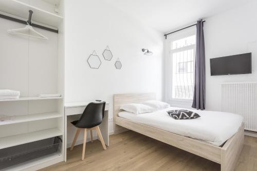 Hotel Coeur Urbain Bedrooms - Centre Gare