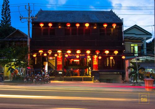 Phu House Hostel in Phu Quoc Island Phu House Hostel in Phu Quoc Island