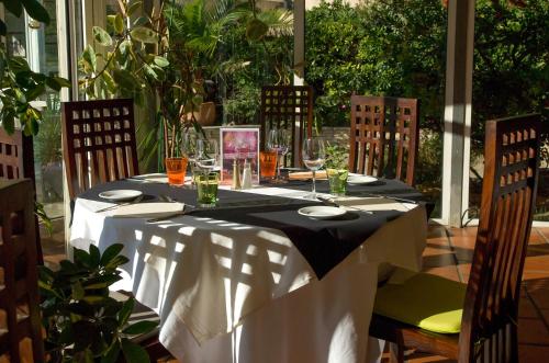 Restaurante, Hotel Le Phoebus Garden & Spa in Gruissan Restaurante, Hotel Le Phoebus Garden & Spa in Gruissan