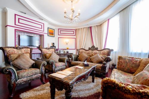 This photo about Vintage shared on HyHotel.com