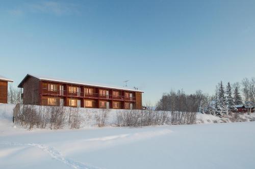 Exterior view, Mat-Su Resort in Wasilla (AK) Exterior view, Mat-Su Resort in Wasilla (AK)