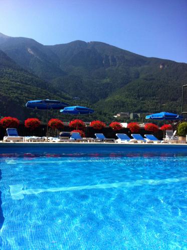 Kolam renang, Hotel Pyrenees in Andorra La Vella Kolam renang, Hotel Pyrenees in Andorra La Vella