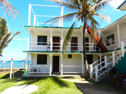 Mimundo Corn Island Hostel
