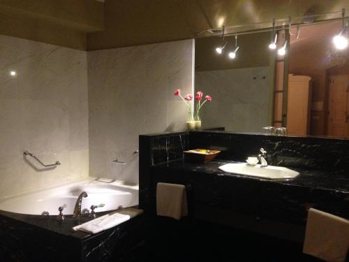 This photo about Hotel Torre Laurentii shared on HyHotel.com