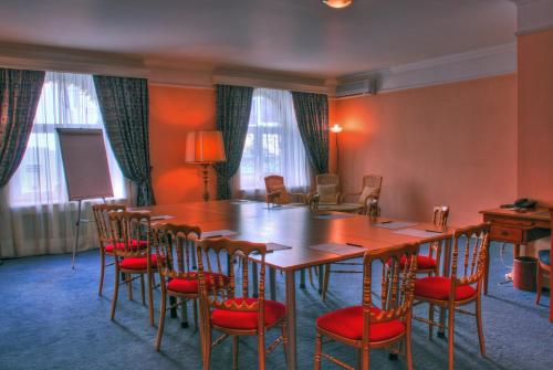 商務中心, 烏克蘭大酒店 (Grand Hotel Ukraine) in 聶伯城 商務中心, 烏克蘭大酒店 (Grand Hotel Ukraine) in 聶伯城