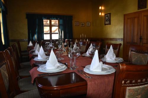 Restaurant, OSTROG Aparthotel KOLIBA in Niksic Restaurant, OSTROG Aparthotel KOLIBA in Niksic