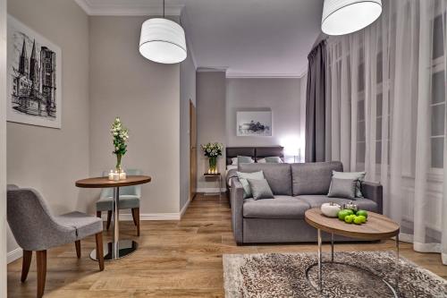Joyinn Aparthotel in Wroclaw Joyinn Aparthotel in Wroclaw