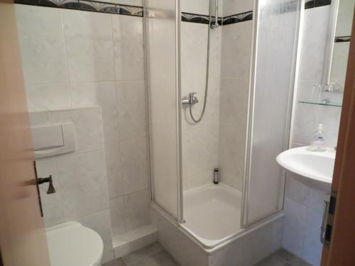 This photo about Hotel Merkur Garni shared on HyHotel.com