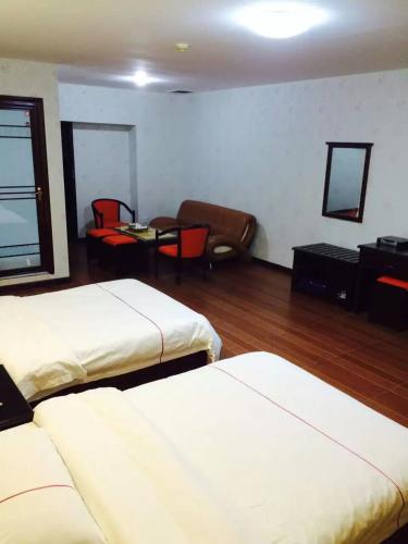 This photo about Xiamen Yizhou Hotel shared on HyHotel.com