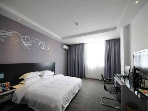 This photo about Nanning Xingbo Express Hotel Guangxi University Branch shared on HyHotel.com